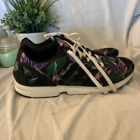 Men’s size 13, Adidas torsion good condition black orange - Picture 3 of 7